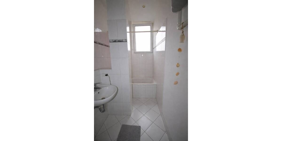 Etagenwohnung Frankfurt am Main Bockenheim - 2 Zimmer, 69 m&sup2;, 1.090&euro; | Angebot:26173783