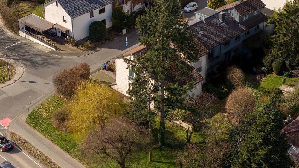 Reihenendhaus Kronberg - 6 Zimmer, 185 m&sup2;, 890.000&euro; | Angebot:26355993