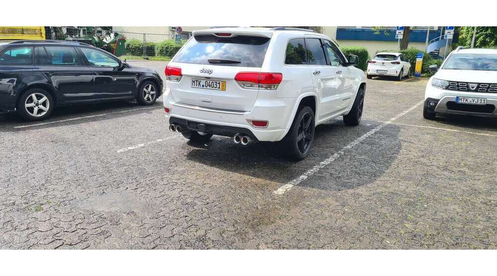 Grand Cherokee