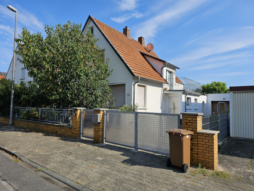 Haus zum Kaufen in Riedstadt 425.000 € 150 m²