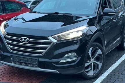 Hyundai TUCSON 106.500 km 15.990 &euro; Mainz 55128