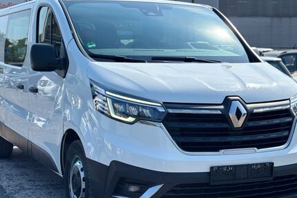 Renault Trafic 345.675 km 9.450 € Frankfurt am Main 65933