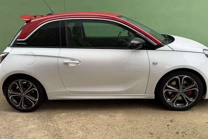 Opel Adam 66.288 km 12.500 &euro; Hattersheim am Main 65795