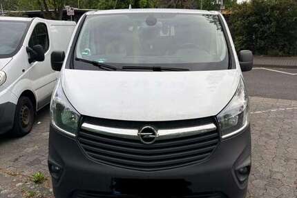 Opel Vivaro 246.000 km 5.900 &euro; Mainz, Stadt 55131