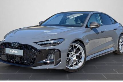 Audi RS5 2.000 km 127.120 &euro; Wiesbaden 65189