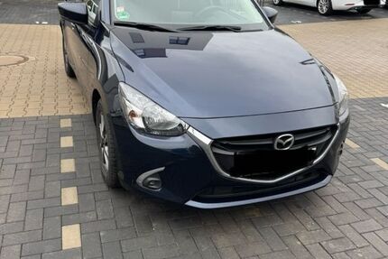 Mazda 2 103.000 km 9.999 &euro; Hattersheim 65795