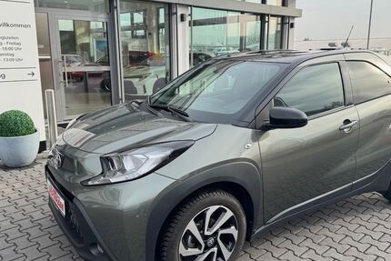 Toyota Aygo (X) 16.206 km 15.490 € Walluf 65396