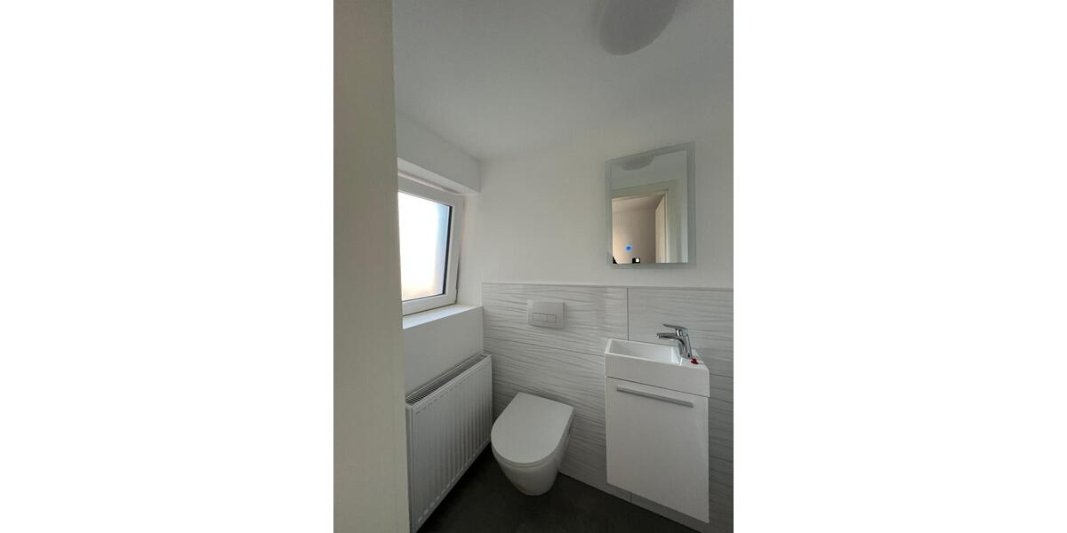 Einfamilienhaus Wiesbaden Bierstadt - 4.5 Zimmer, 110 m&sup2;, 1.695&euro; | Angebot:24780988