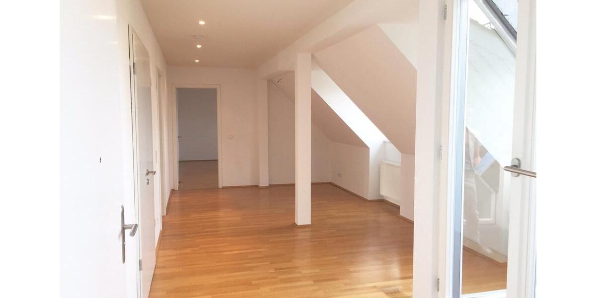Dachgeschoßwohnung Königstein im Taunus - 3 Zimmer, 85 m&sup2;, 429.000&euro; | Angebot:26617646