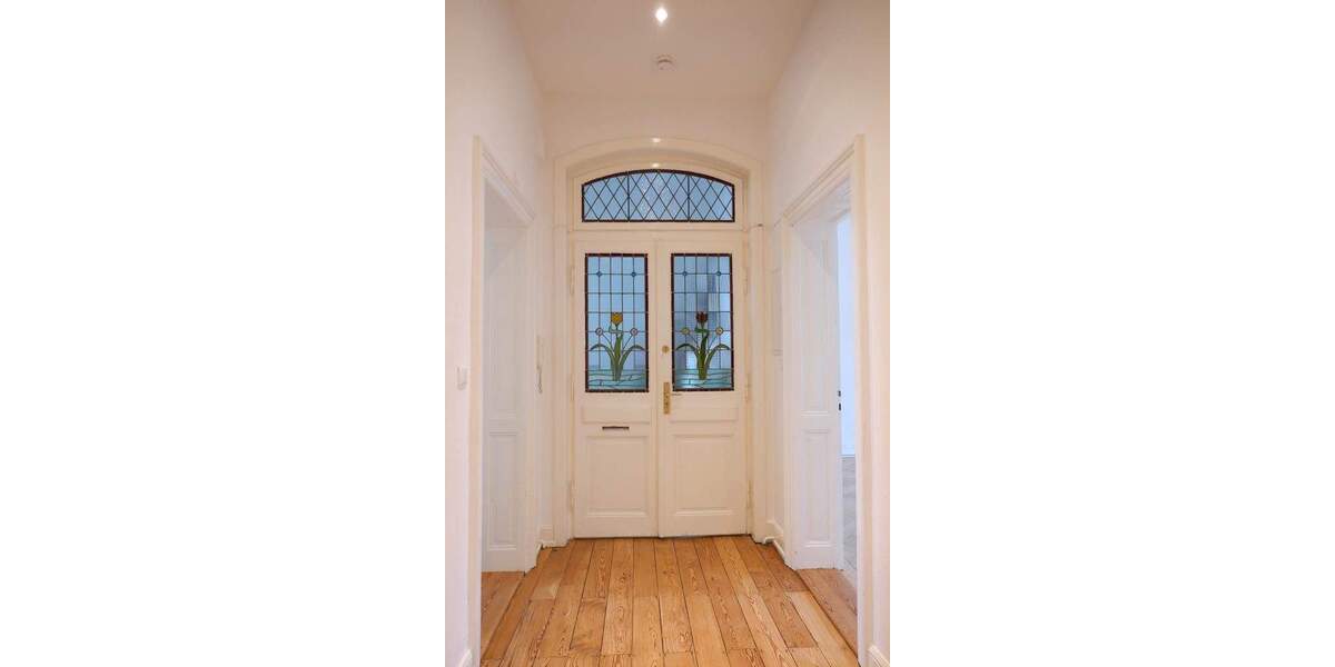 Etagenwohnung Wiesbaden Südost - 4 Zimmer, 124 m&sup2;, 1.900&euro; | Angebot:25772220