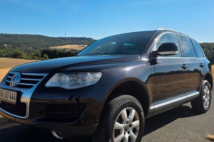 VW Touareg 334.000 km 5.500 &euro; Wiesbaden 65203