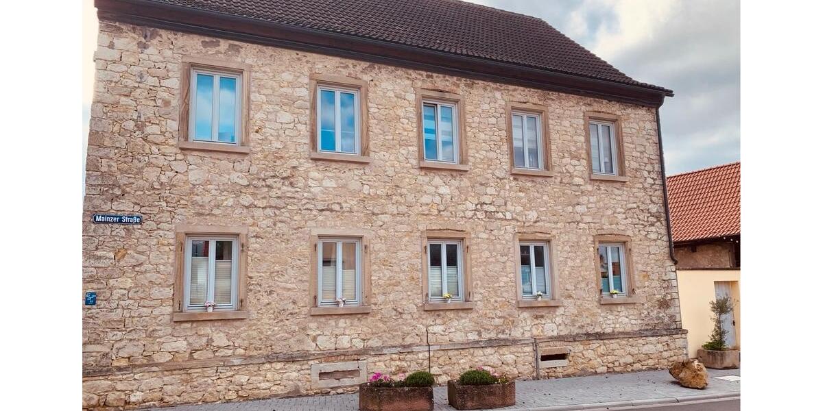 Einfamilienhaus Stadecken-Elsheim Elsheim - 9 Zimmer, 326 m&sup2;, 855.000&euro; | Angebot:26986749