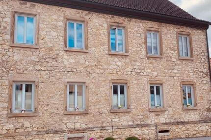 Haus Stadecken-Elsheim Elsheim - 9 Zimmer, 326 m&sup2;, 855.000&euro; | Angebot:26986749
