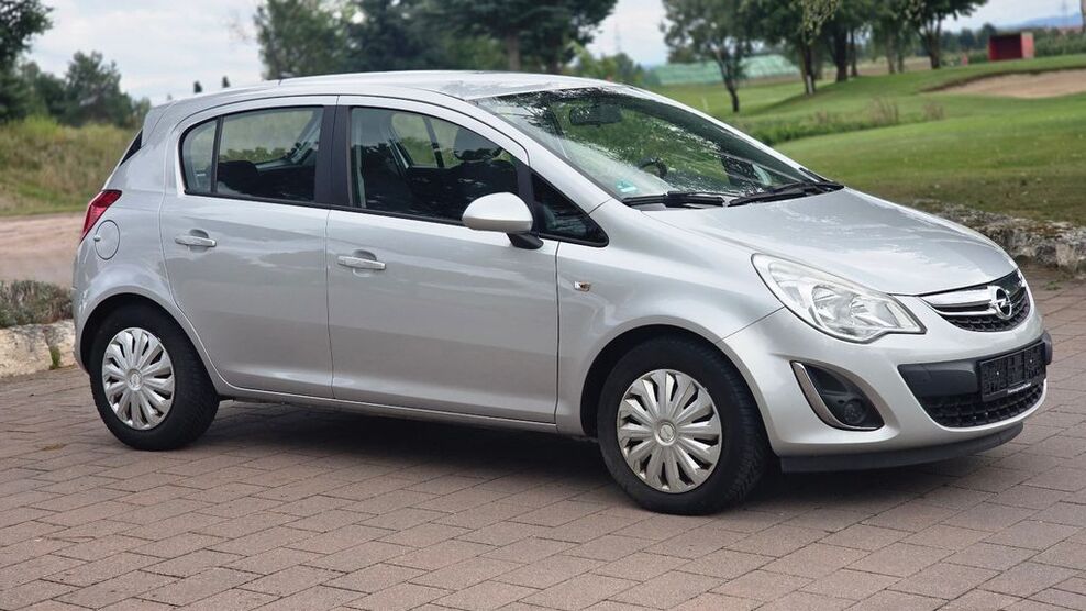 Opel Corsa 50.000 km 6.900 € Büttelborn 64572