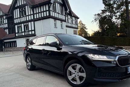 Skoda Superb 79.000 km 31.849 &euro; Oberursel 61440