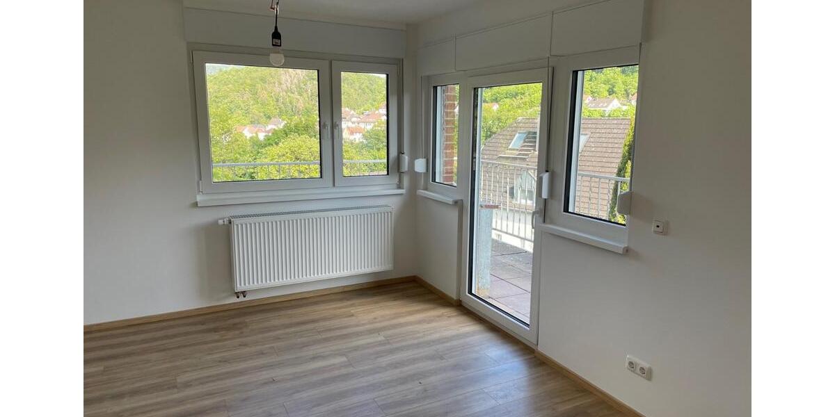 Maisonettenwohnung Waldems - 6 Zimmer, 155 m&sup2;, 1.650&euro; | Angebot:26382707