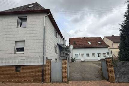 Haus Steinbach - 12 Zimmer, 163 m&sup2;, 625.000&euro; | Angebot:26012693