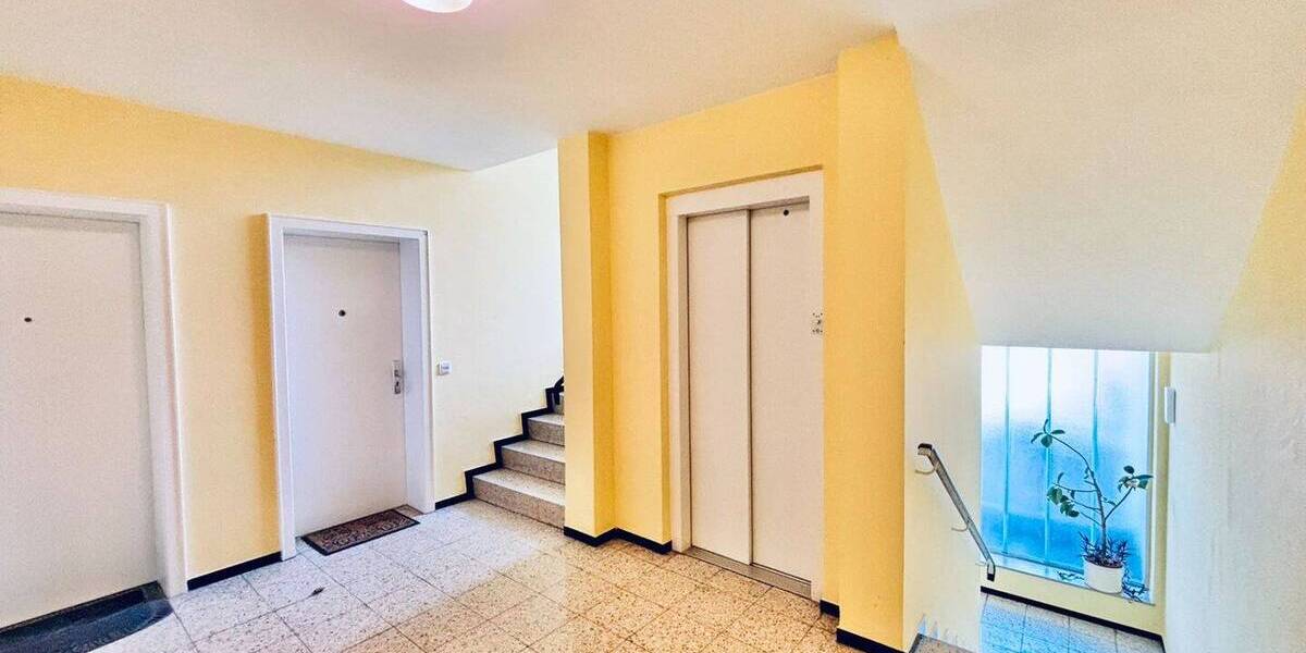 Etagenwohnung Wiesbaden Bierstadt - 5 Zimmer, 138 m&sup2;, 399.000&euro; | Angebot:26106467