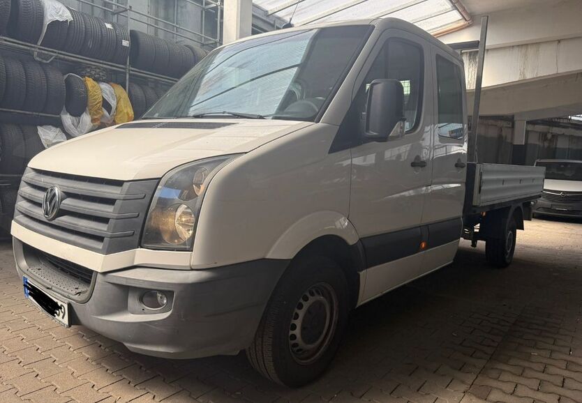 VW Crafter 110.000 km 13.400 € Idstein 65510