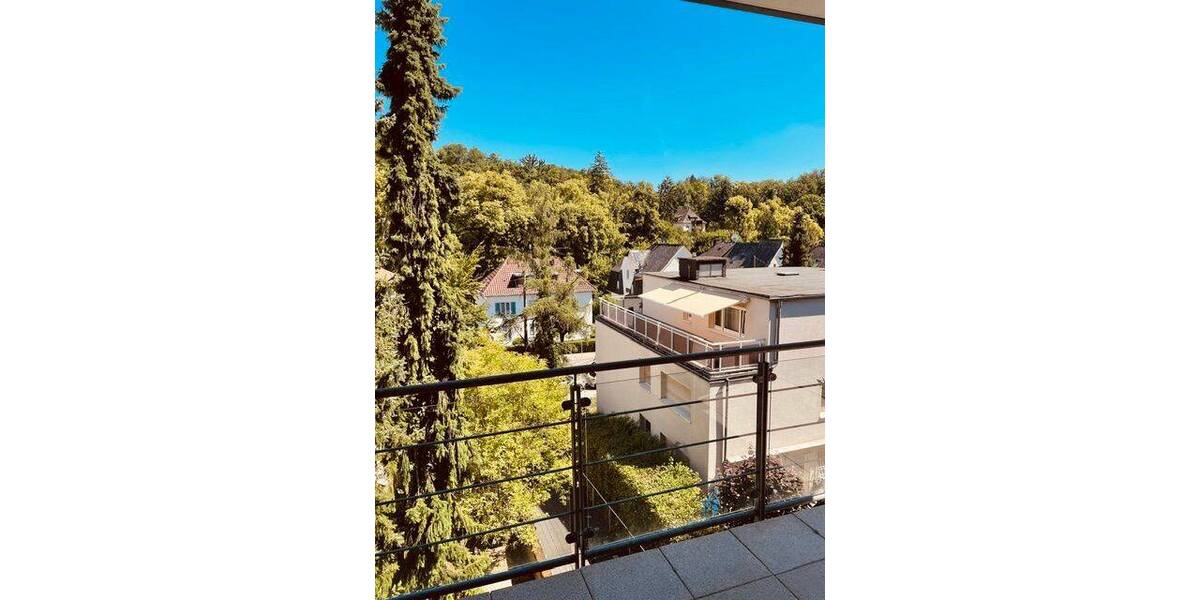 Etagenwohnung Wiesbaden Sonnenberg - 3 Zimmer, 93 m&sup2;, 1.450&euro; | Angebot:26930276