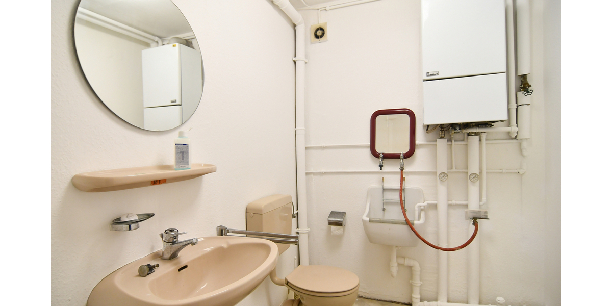 Ihre neue Firmenadresse für Büro, Geschäft oder Praxis 7 zimmer