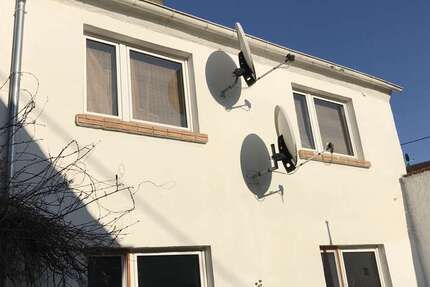 Haus zum Kaufen in Wiesbaden 590.000 € 130 m² 5 zimmer