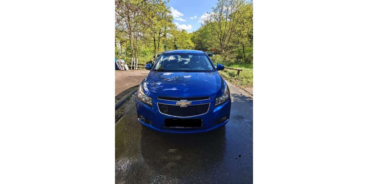 Chevrolet Cruze 108.072 km 5.200 &euro; Nordenstadt (Wiesbaden) 65205