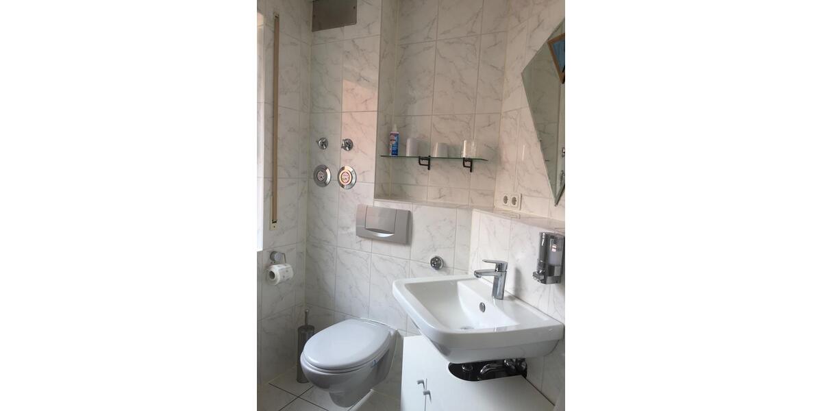 Maisonettenwohnung Wiesbaden Mainz-Amöneburg - 2 Zimmer, 75 m&sup2;, 1.500&euro; | Angebot:26163475