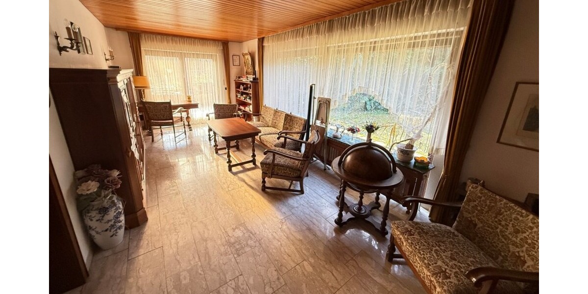 Bad Soden: Ihr Familiendomizil in Toplage der Sophienruhe - Einfamilienhaus Bad Soden-Neuenhain Neuenhain | Angebot:25343939