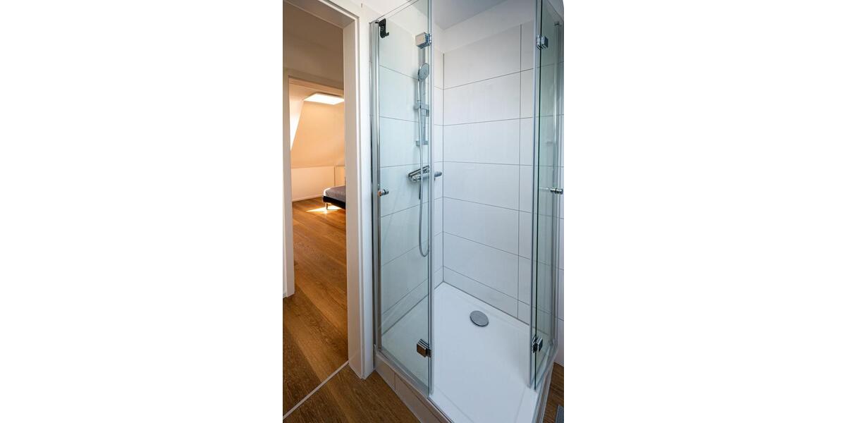 Dachgeschoßwohnung Kronberg im Taunus - 2 Zimmer, 41 m&sup2;, 1.150&euro; | Angebot:26048529