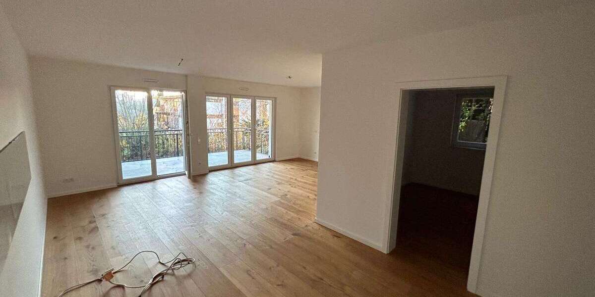 Etagenwohnung Wiesbaden Biebrich - 4 Zimmer, 111 m&sup2;, 700.000&euro; | Angebot:18409782