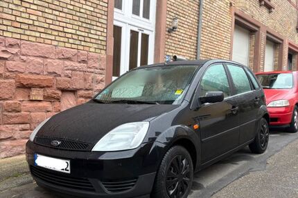 Ford Fiesta 150.000 km 800 &euro; Nackenheim 55299