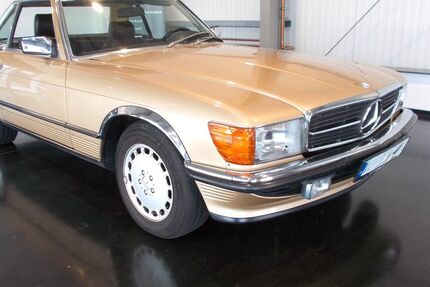 Mercedes-Benz 300 74.700 km 31.900 &euro; Bad Schwalbach 65307