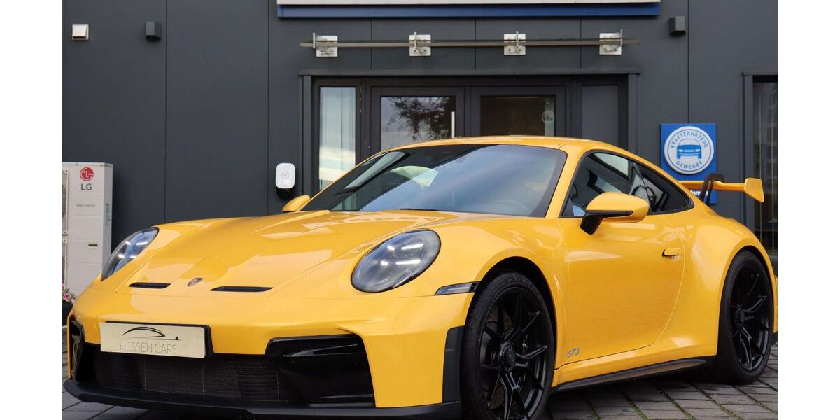 Porsche 992 5.896 km 225.000 € Flörsheim am Main 65439