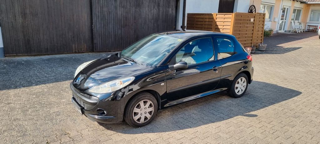 Peugeot 206 138.000 km 1.900 &euro; Sulzbach (Taunus) 65843