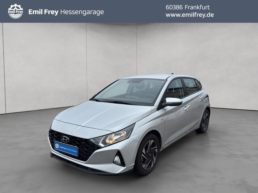 i20