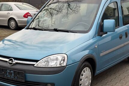 Opel Combo 210.000 km 2.998 € Rüsselsheim 65428