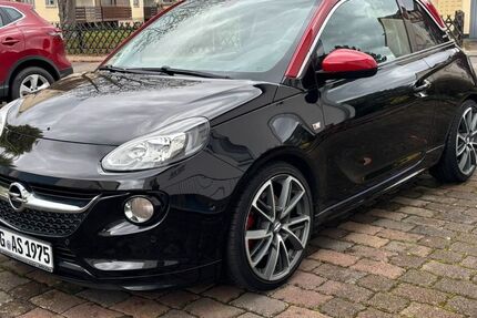 Opel Adam 103.000 km 10.890 &euro; Nauheim 64569
