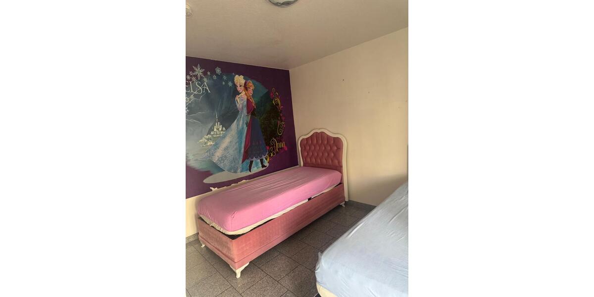 Etagenwohnung Wiesbaden Südost - 3 Zimmer, 90 m&sup2;, 1.650&euro; | Angebot:25981852