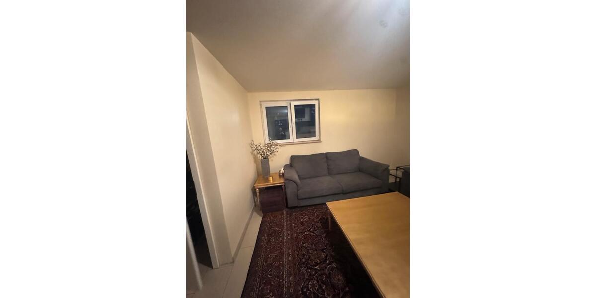 Etagenwohnung Rüsselsheim am Main - 2.5 Zimmer, 77 m&sup2;, 1.100&euro; | Angebot:25542875