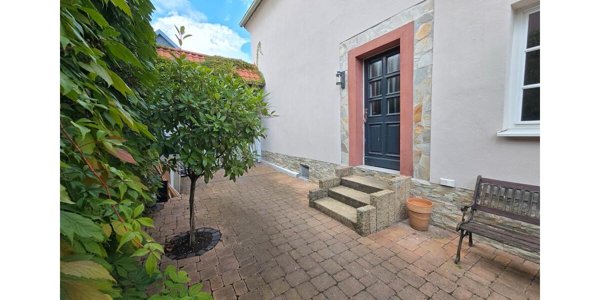 Haus zur Miete, 5 Zi.+Kü+2 Bäder, Mitte Flörsheim, Mainnähe 5 zimmer