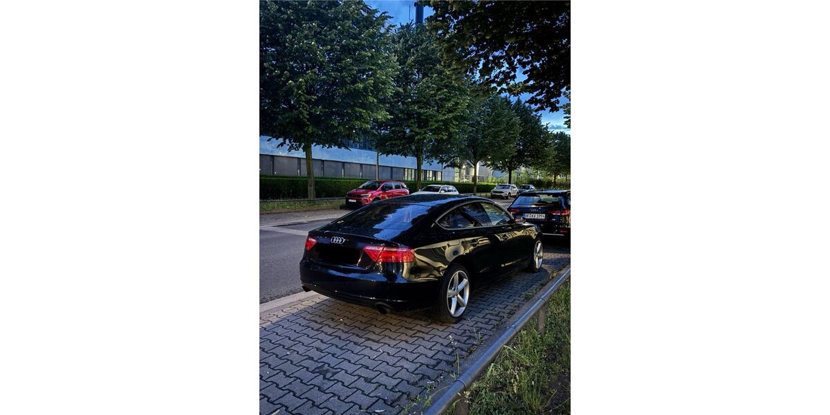 Audi A5 115.000 km 13.200 &euro; Wiesbaden 65183