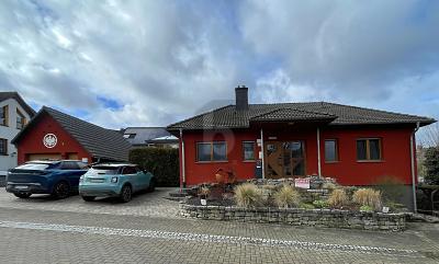 UPGRADE FÜRS LEBEN - STIL, TECHNIK & ENTSPANNUNG - Einfamilienhaus Hünfelden | Angebot:25104732