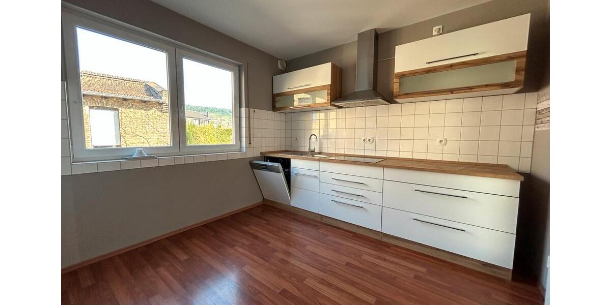 Etagenwohnung Bingen am Rhein - 3 Zimmer, 84 m&sup2;, 285.000&euro; | Angebot:27197665