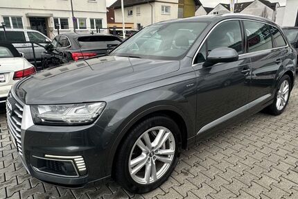 Audi Q7 218.000 km 26.990 € Rüsselsheim 65428