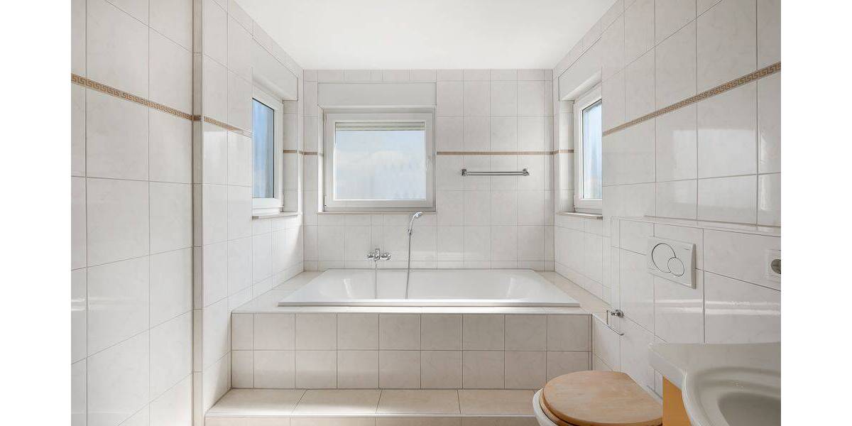 Doppelhaushälfte Kelsterbach - 6 Zimmer, 186 m&sup2;, 885.000&euro; | Angebot:26377601