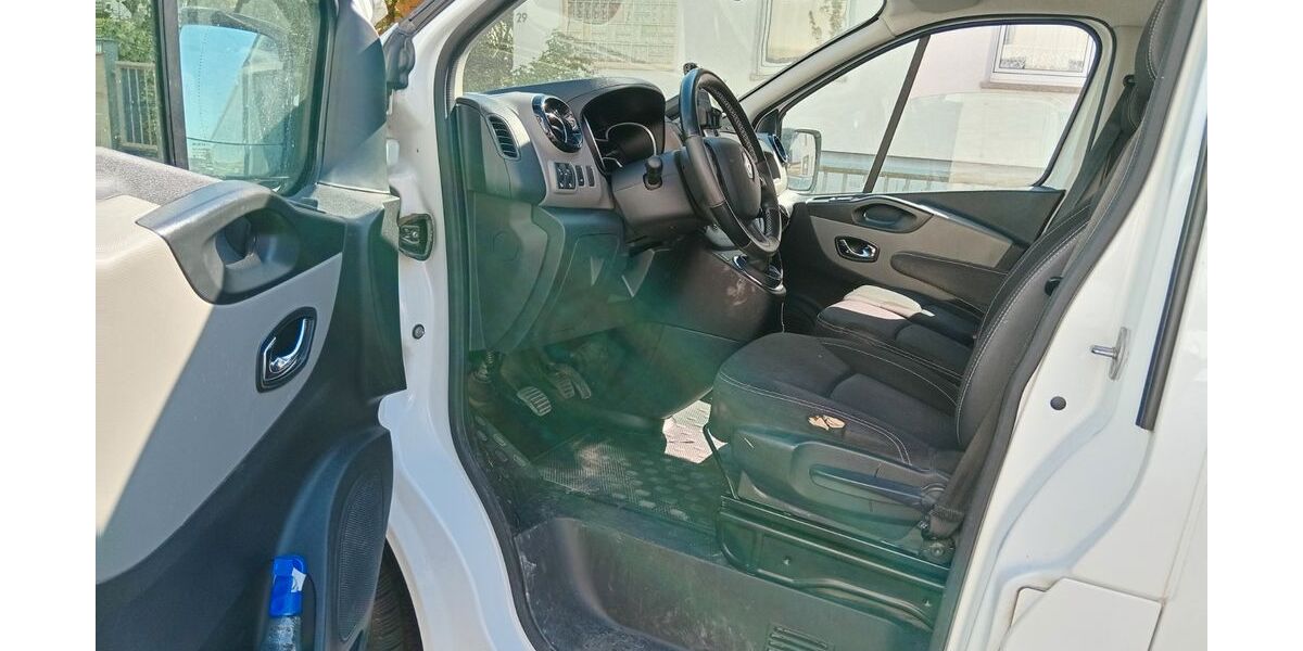 Renault Trafic 116.000 km 13.700 &euro; Wiesbaden 65189