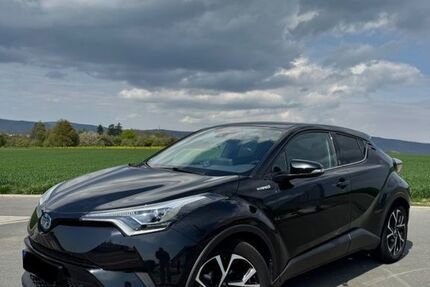Toyota C-HR 61.000 km 15.800 &euro; Eschborn 65760