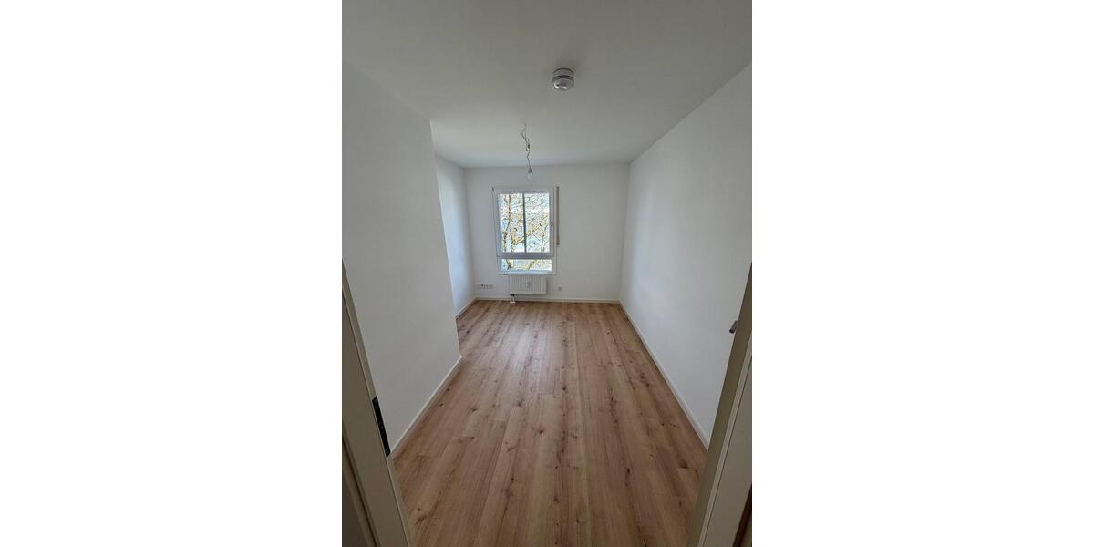 Etagenwohnung Liederbach am Taunus - 3 Zimmer, 76 m&sup2;, 1.300&euro; | Angebot:26338611