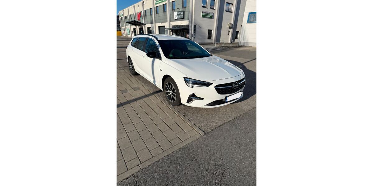 Opel Insignia 49.950 km 21.400 &euro; Flörsheim am Main 65439